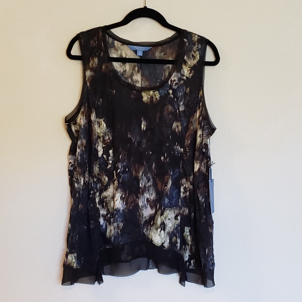 Simply Vera Crinkle Tank with Sheer Trim Size XL